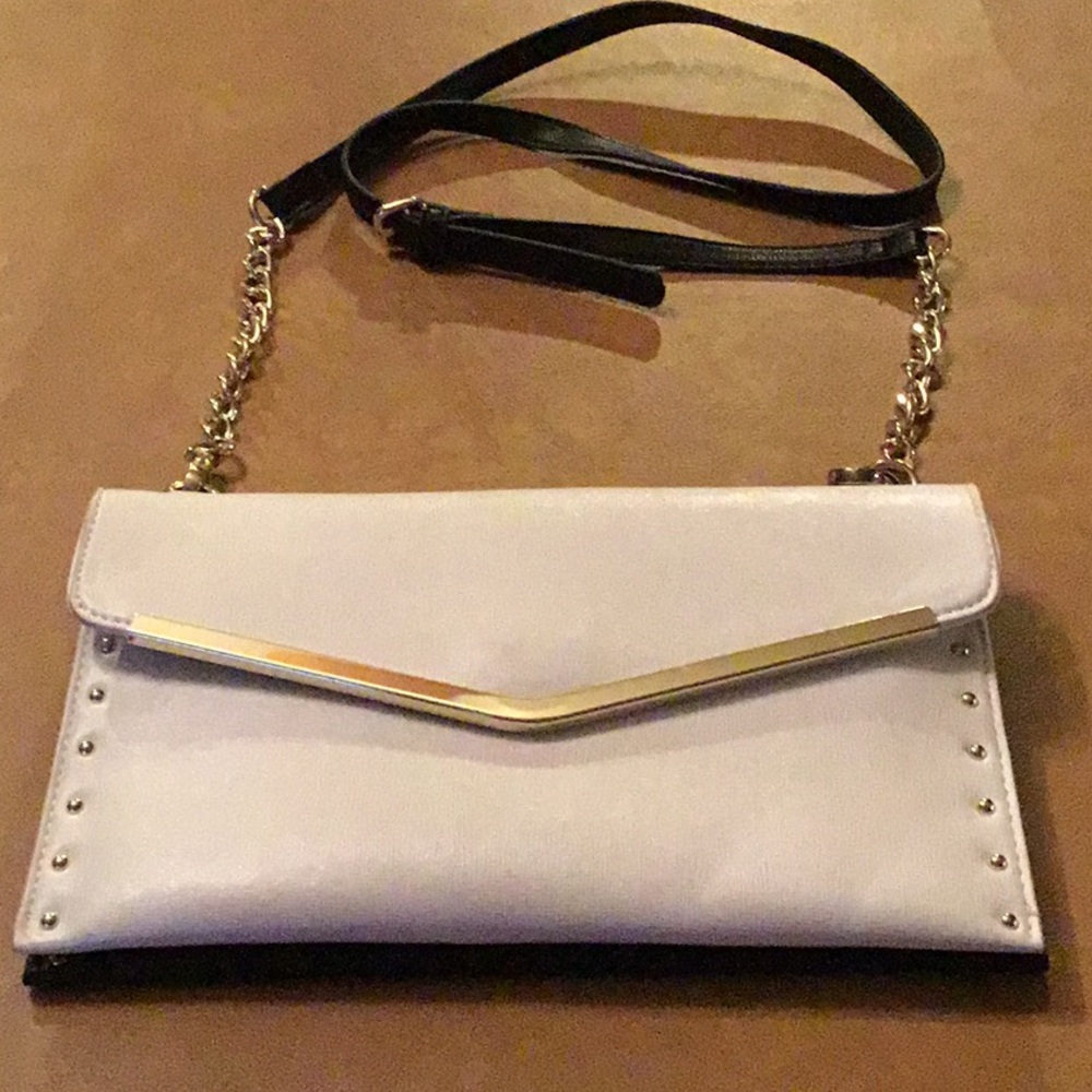 Gianni Bini crossbody black/white combo.